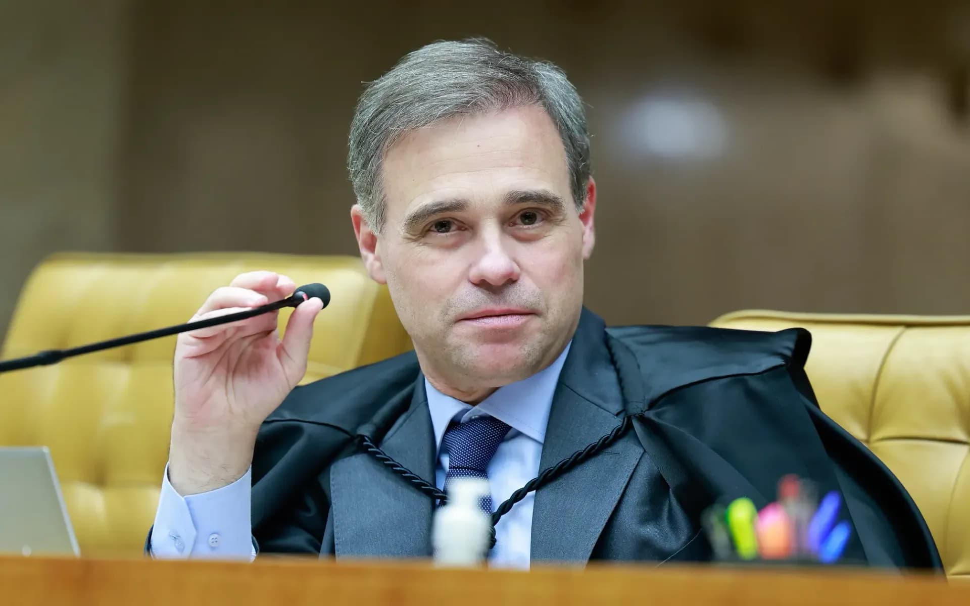Ministro André Mendonça acolhe tese do Sindalesp sobre teto remuneratório